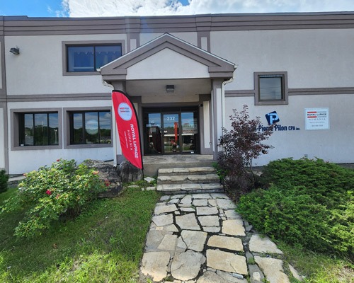 Hooper, Sandra - Photo 1