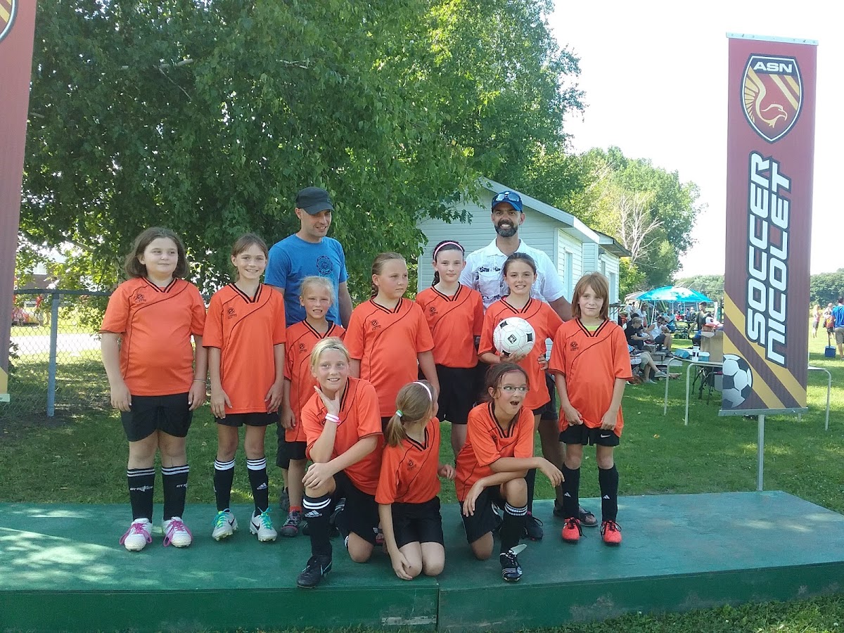 Joachin Acosta, Sheila - Photo 2